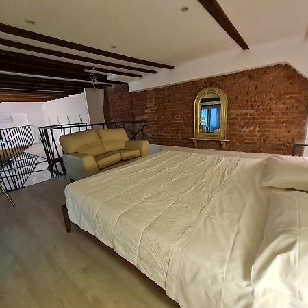 Isola - Ugo Bassi Charme Loft Apartment Milan Exterior photo