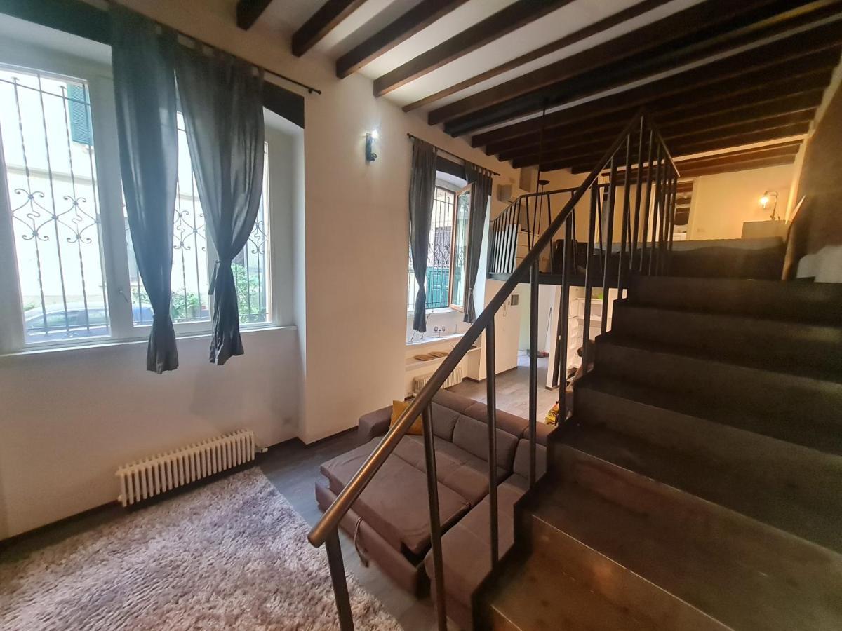 Isola - Ugo Bassi Charme Loft Apartment Milan Exterior photo