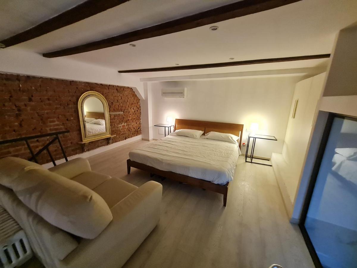 Isola - Ugo Bassi Charme Loft Apartment Milan Exterior photo